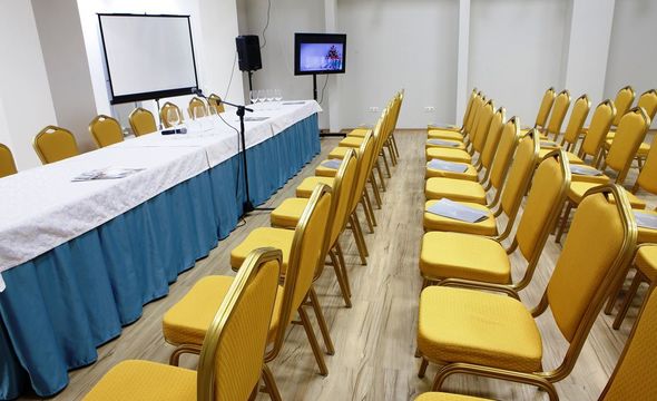 Средний конференц-зал в Репино (до 80 человек) СКР-2