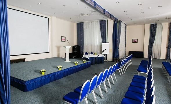 Конференц-зал в Петергофе (до 300 человек) ОЕП-3